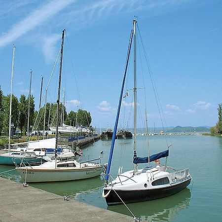 Kőröshegy Legkondicionalt, Erkelyes Szoba, Privat Fuerdovel A Balatonon מראה חיצוני תמונה